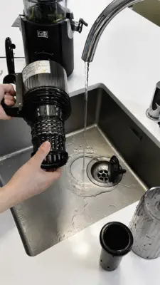 SJ 5330 Slowjuicer